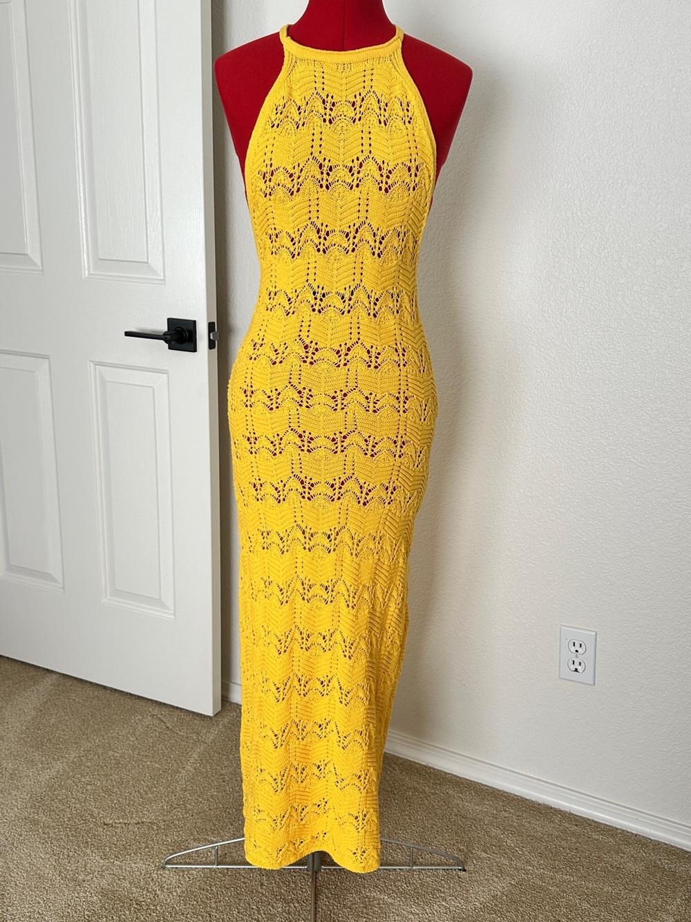 House of Harlow 1960 Yellow Crochet Maxi Halter Dress medium